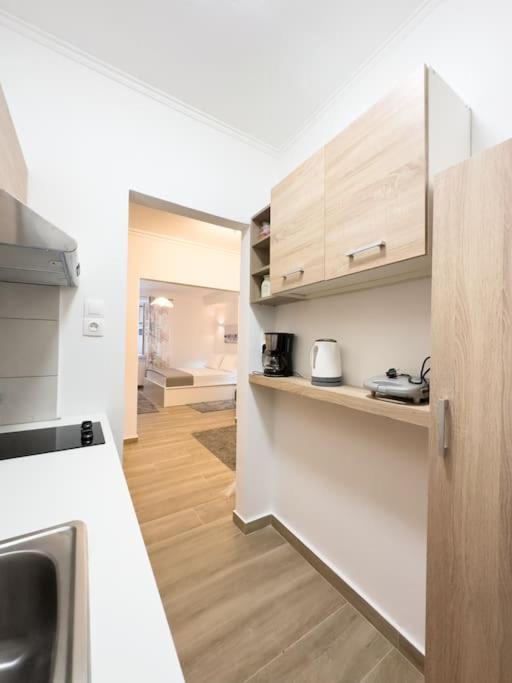 Petite Retreat In Kolonaki, Athens /Netflix Apartment Bagian luar foto