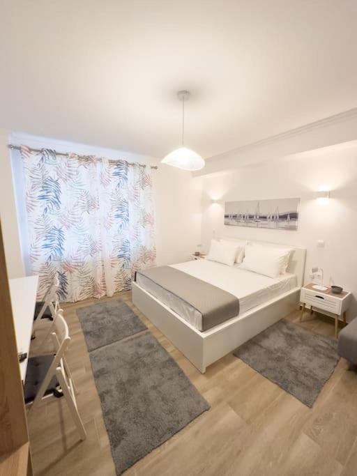 Petite Retreat In Kolonaki, Athens /Netflix Apartment Bagian luar foto