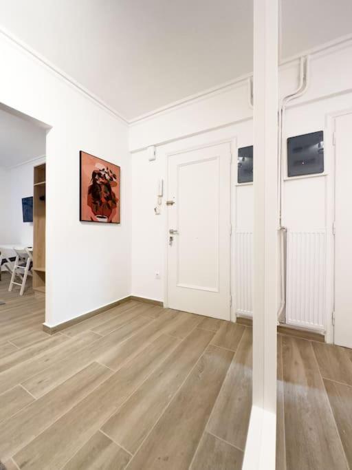 Petite Retreat In Kolonaki, Athens /Netflix Apartment Bagian luar foto
