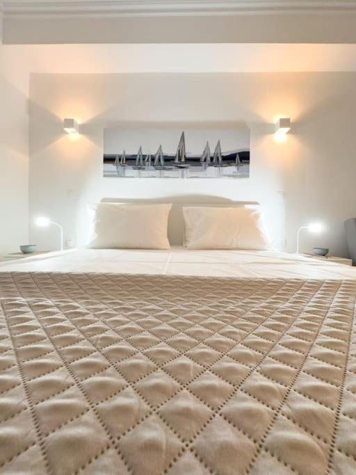 Petite Retreat In Kolonaki, Athens /Netflix Apartment Bagian luar foto