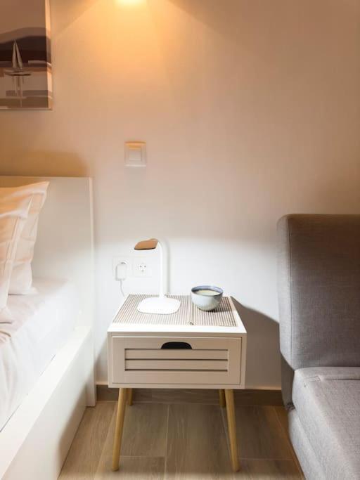 Petite Retreat In Kolonaki, Athens /Netflix Apartment Bagian luar foto